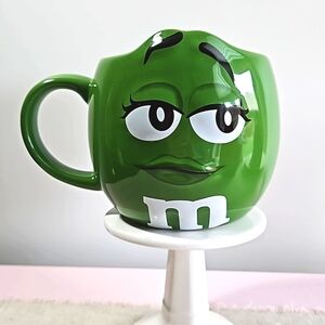 M&M's Fun Sculpted Face Extra Large 24 oz Green Ceramic Coffee Tea Mug